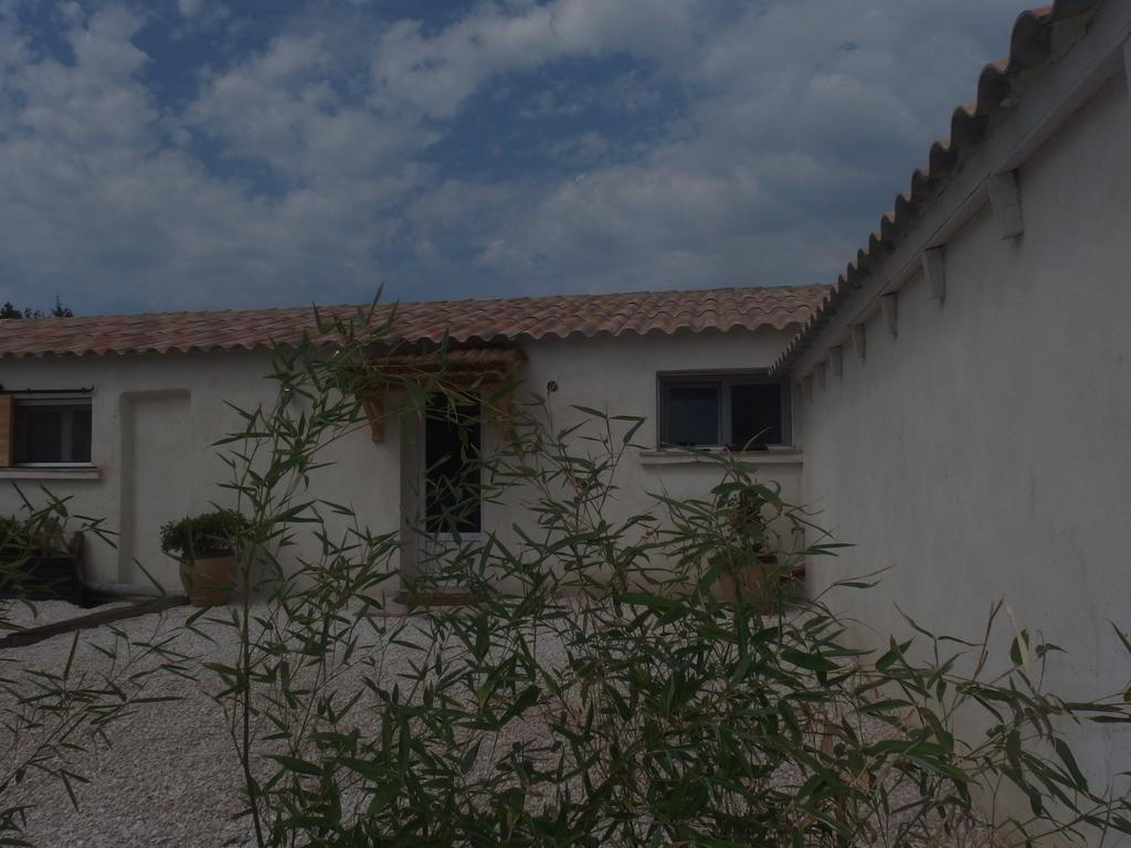 Bergerie D'Alivon En Camargue Bed & Breakfast Albaron Exterior photo